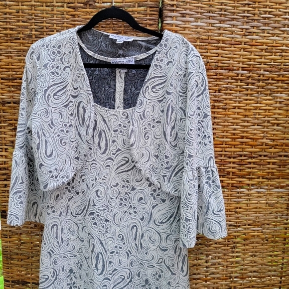 Andria Leiu Sheath and Bolero - Picture 12 of 16